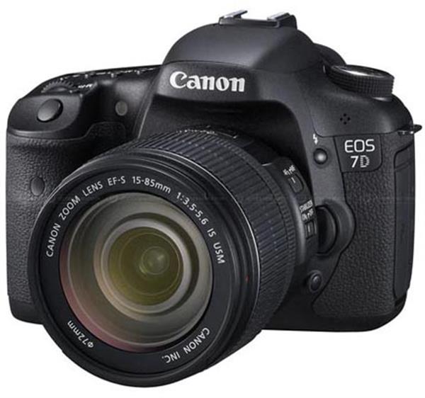 معرفی دوربین Canon EOS  7D