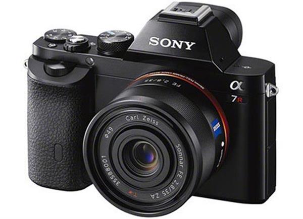 سونی دوربین های بدون آیینه A7 و A7R خود را به روز رسانی میکند