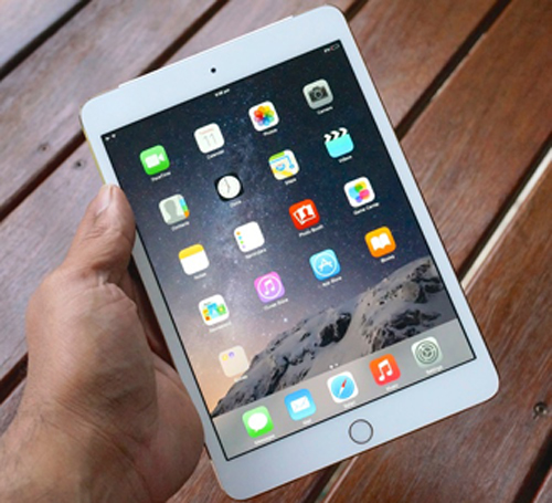 Apple iPad mini 3 8