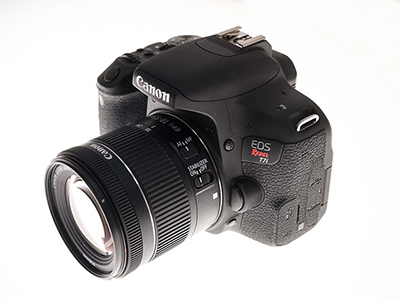 Canon EOS T7i