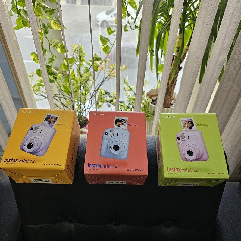 فوجی مینی 12 کوچک