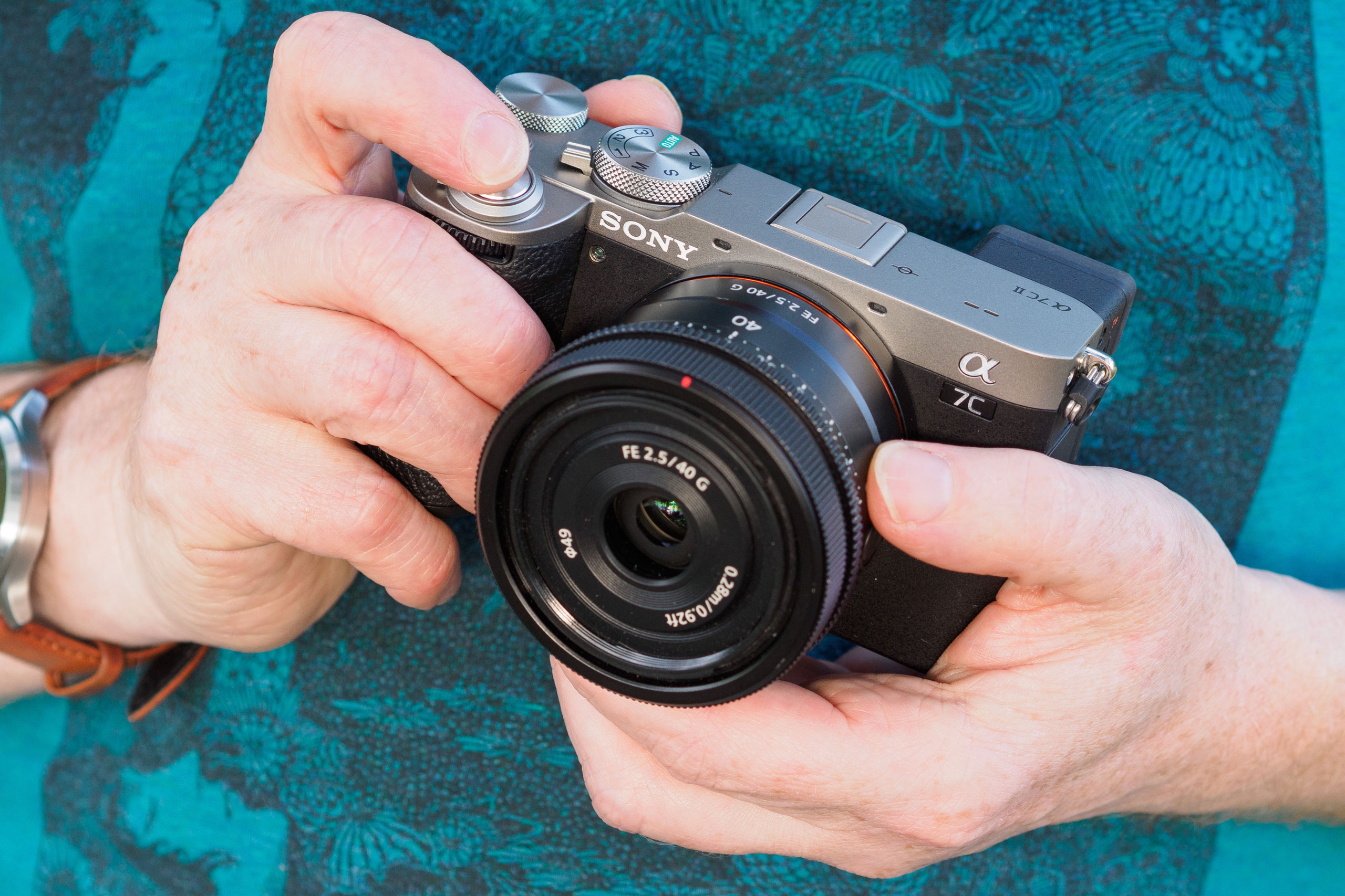 دوربین بدون آینه سونی مدل Sony a7C II Mirrorless