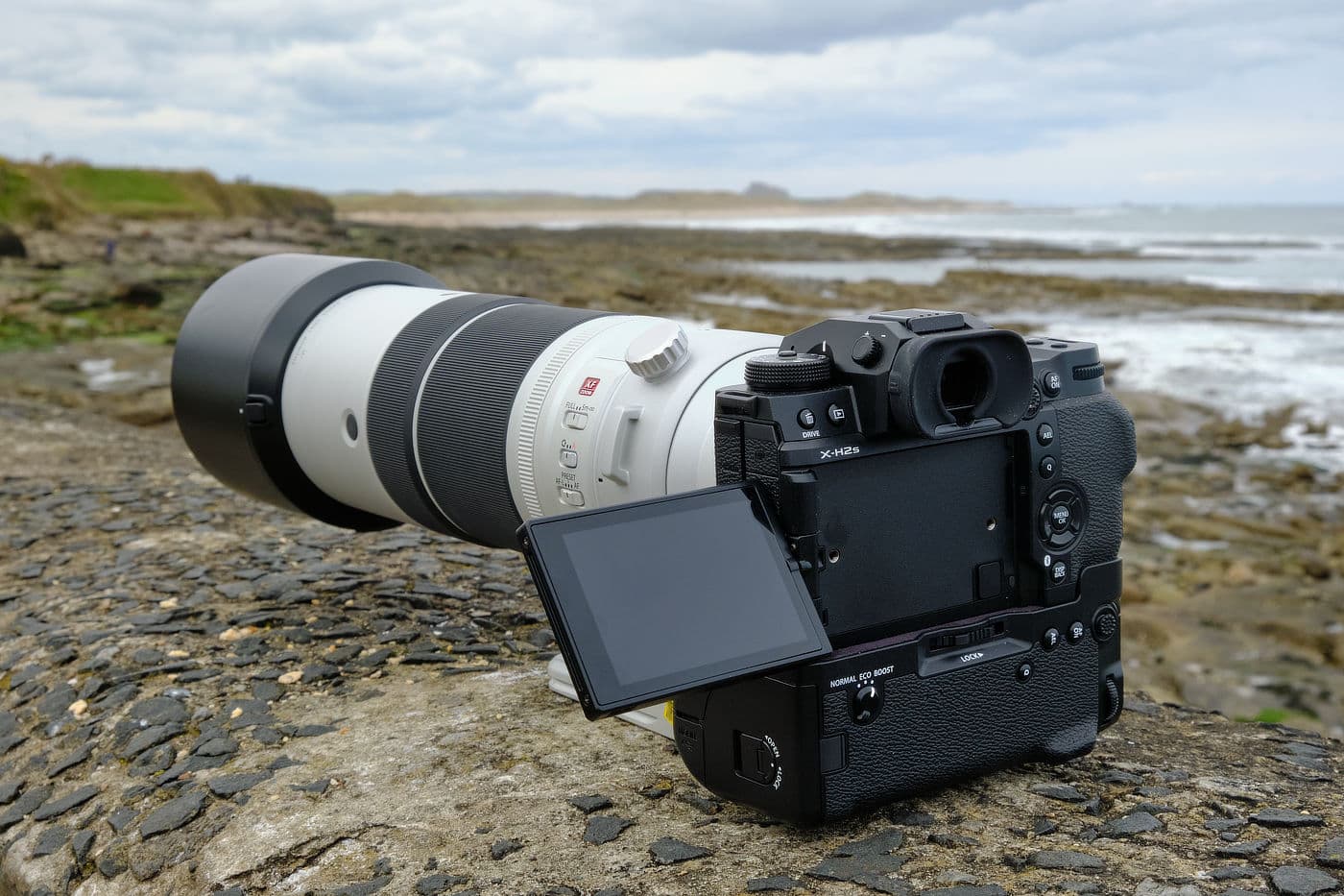 دوربین بدون آینه فوجی‌فیلم  FUJIFILM X-H2S