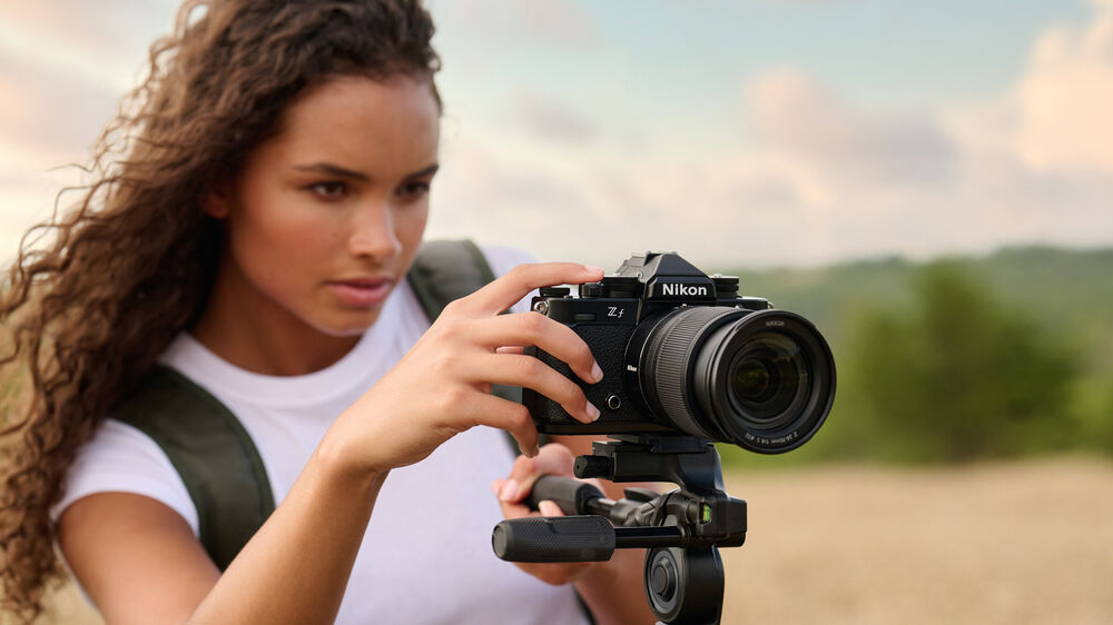 دوربین بدون آینه نیکون Nikon Zf