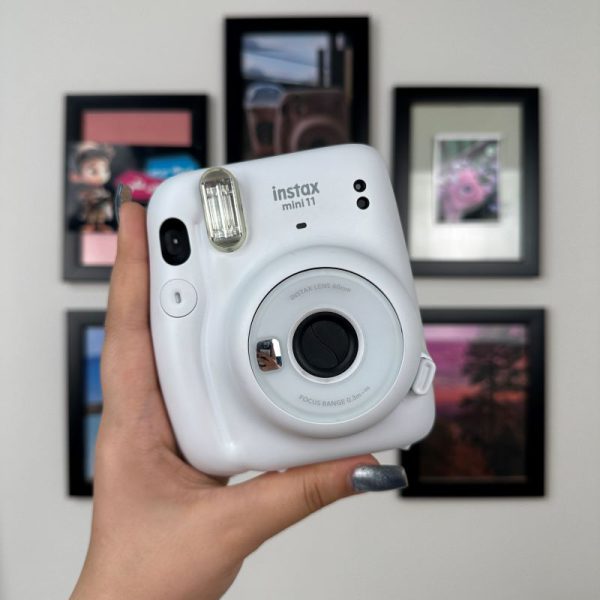 پک دوربین چاپ فوری مینی 11 سفید به همراه کاغذ و کیف