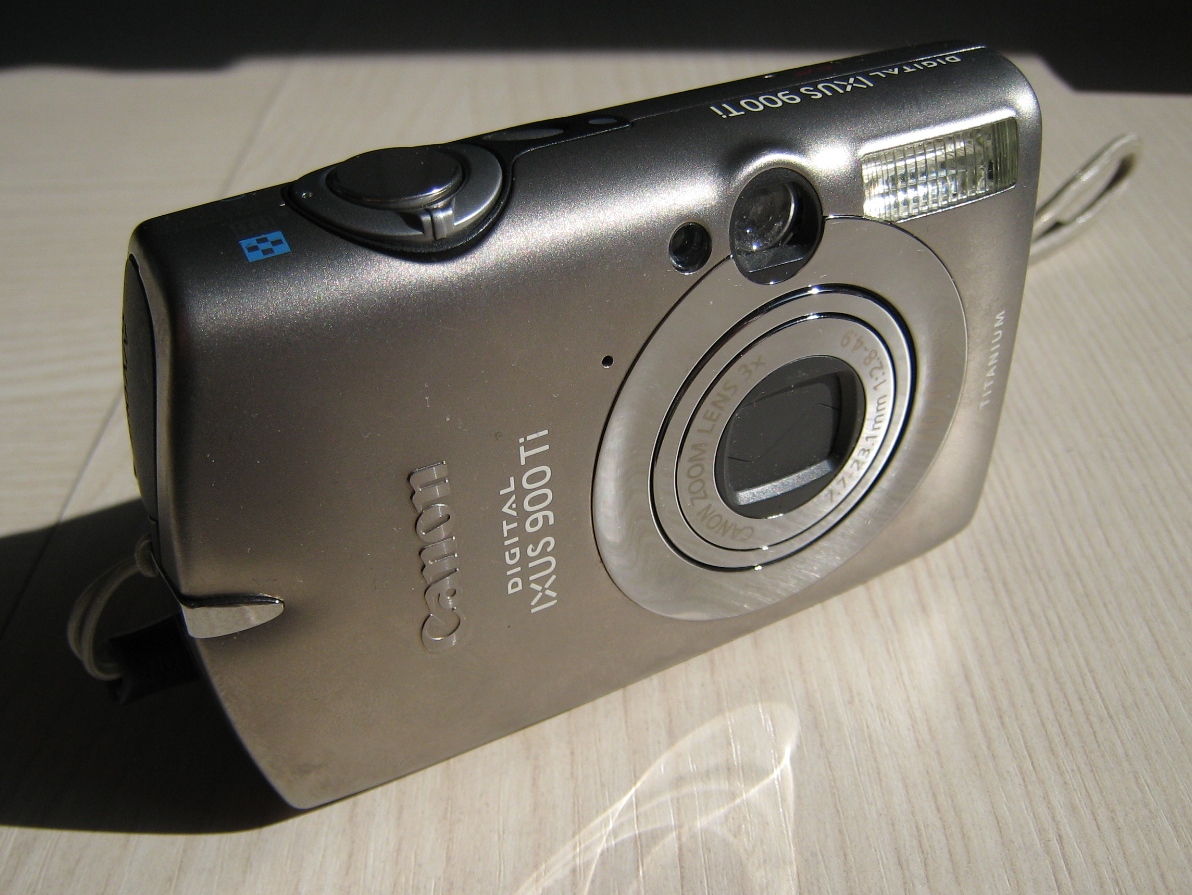 IXUS 900TI