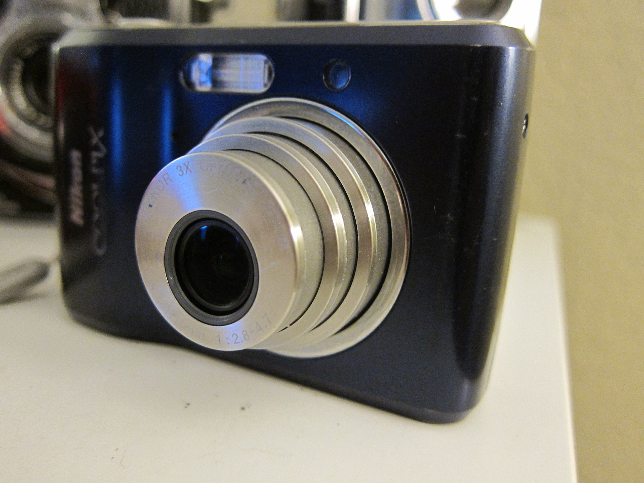 دوربین Nikon L18