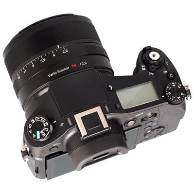 Sony Cyber-shot DSC-RX10 II 6