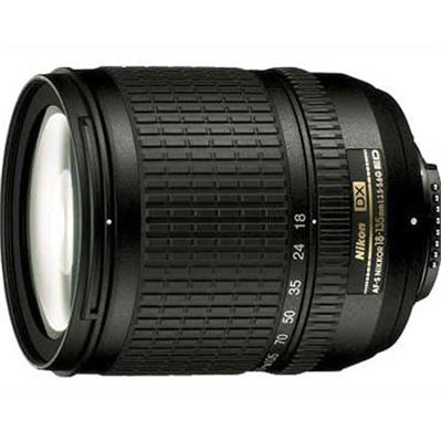 Nikon 18 - 135mm f/3.5 -5.6 AF - S DX 2