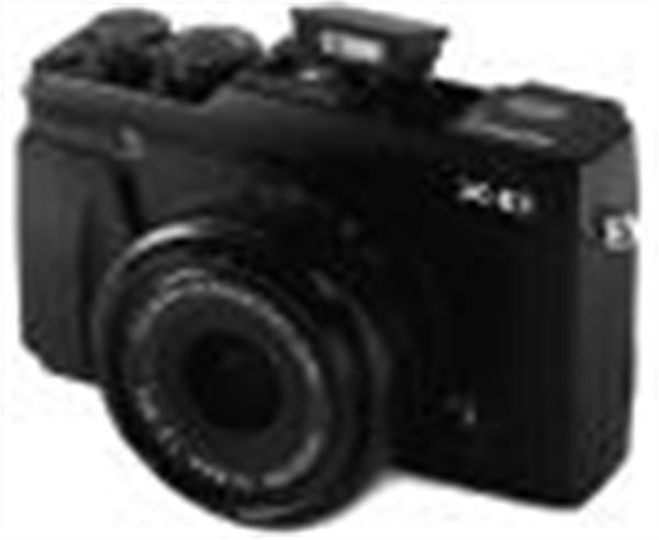 دوربین دیجیتال Fuji X-E1 همتایی برای Fuji X-Pro1