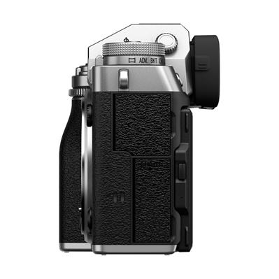دوربین عکاسی فوجی‌فیلم  FUJIFILM X-T5