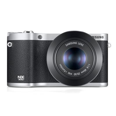 SAMSUNG NX300 6