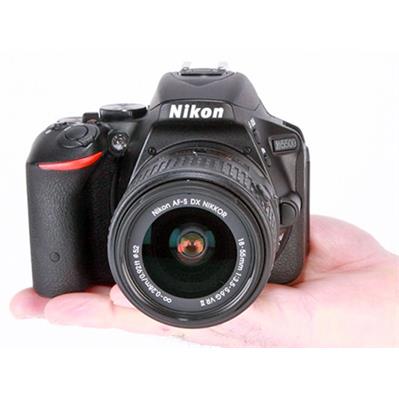نیکون D5500 7