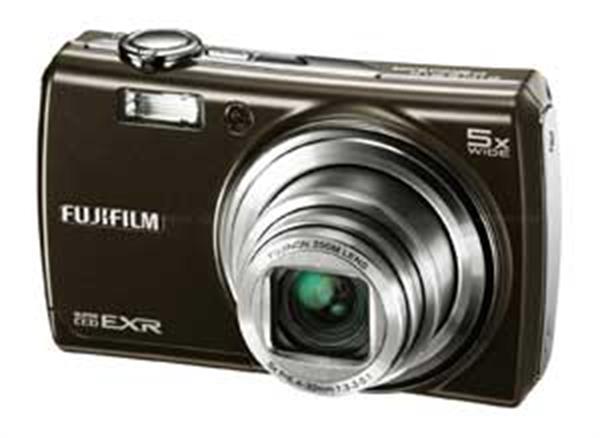 FujiFilm F200EXR