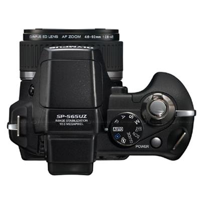 Olympus SP-565 UZ 4