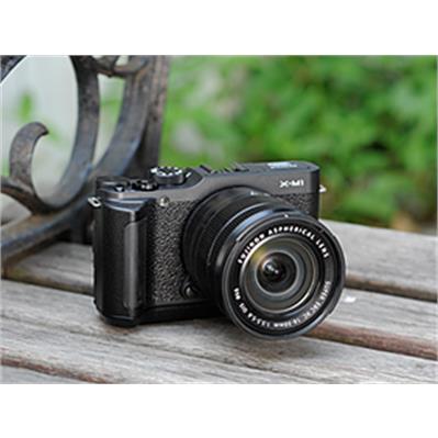 FUJI X-M1 8