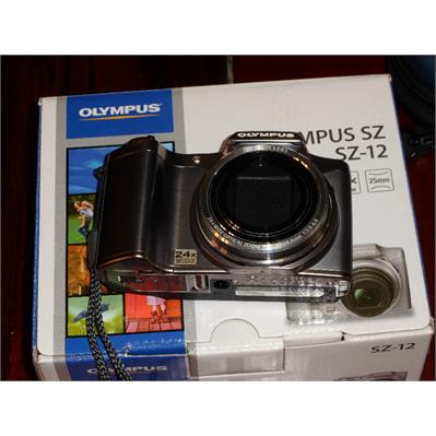 OLYMPUS SZ-12 9