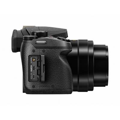 Panasonic Lumix DMC-FZ300 2