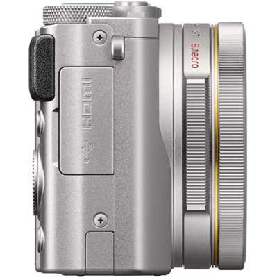 Nikon DL24-85 3