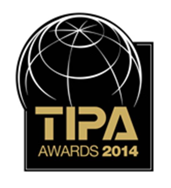 نیکون 4 جایزه TIPA Awards 2014 را دریافت می کند