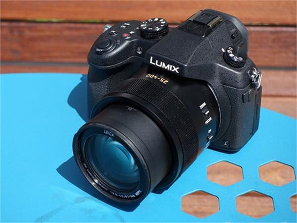 نخستین برداشت از نقد و بررسی دوربین عکاسی دیجیتال Lumix DMC-FZ1000 پاناسونیک