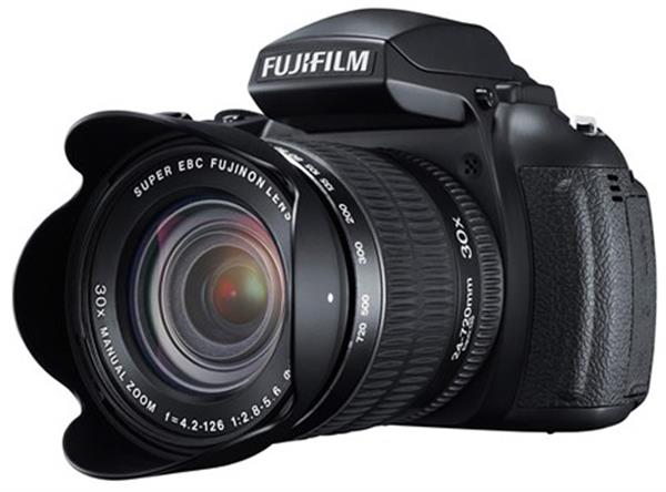دوربین جدید سوپر زوم فوجی  Fuji HS30 EXR
