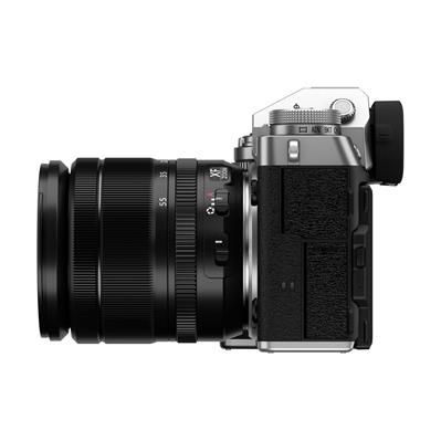 دوربین عکاسی فوجی‌فیلم  FUJIFILM X-T5