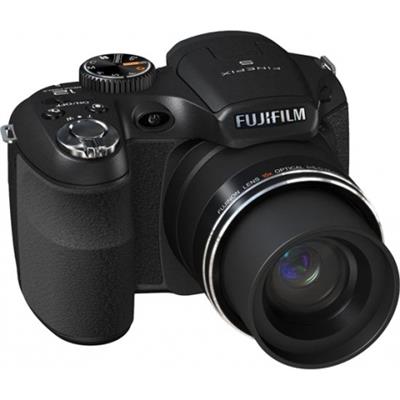 FUJIFILM S1600