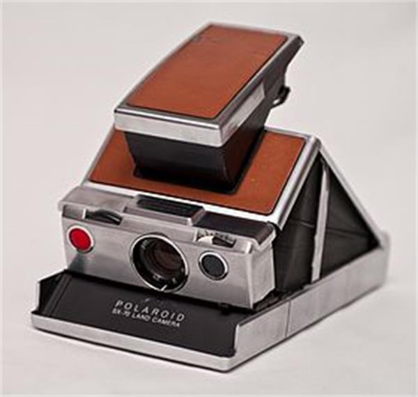 دوربین چاپ سریع پولارید polaroid sx70