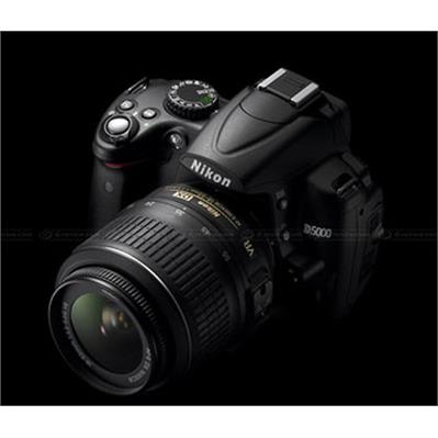 NIKON D5000 2