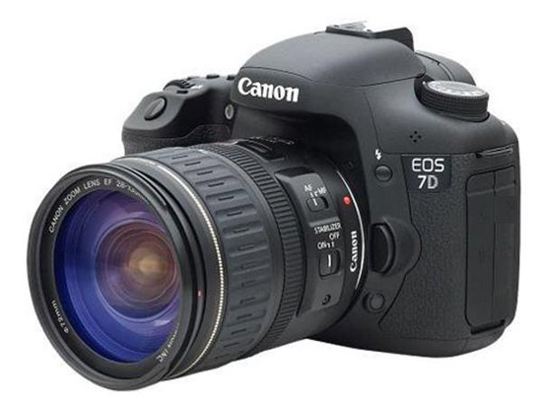 مروری بر دوربین Canon EOS 70D