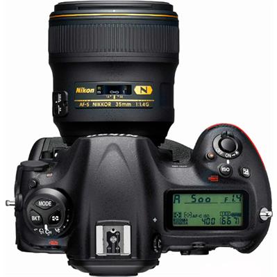 nikon D5 7