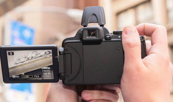 نیکون  COOLPIX P610 12