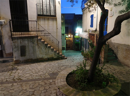 nikon coolpix S7000 3