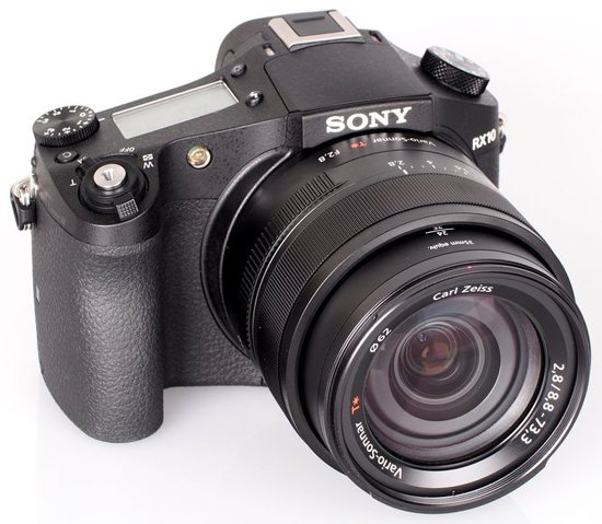 Sony Cyber-shot DSC-RX10 II 9